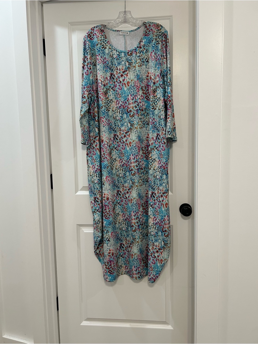 Relaxed Teal & Pink Printed Maxi Dress - Casual Slip-On